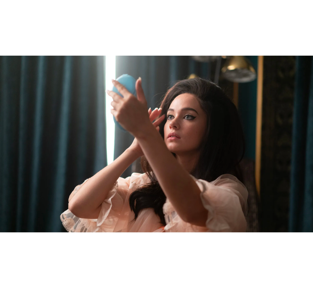 Priscilla continúa explorando el universo femenino dentro del cine de Sofia Coppola