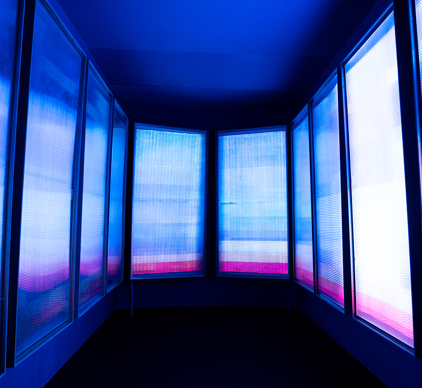Instalación inspirada en la Ville Lumière dentro de The Selfie Experience en Polanco